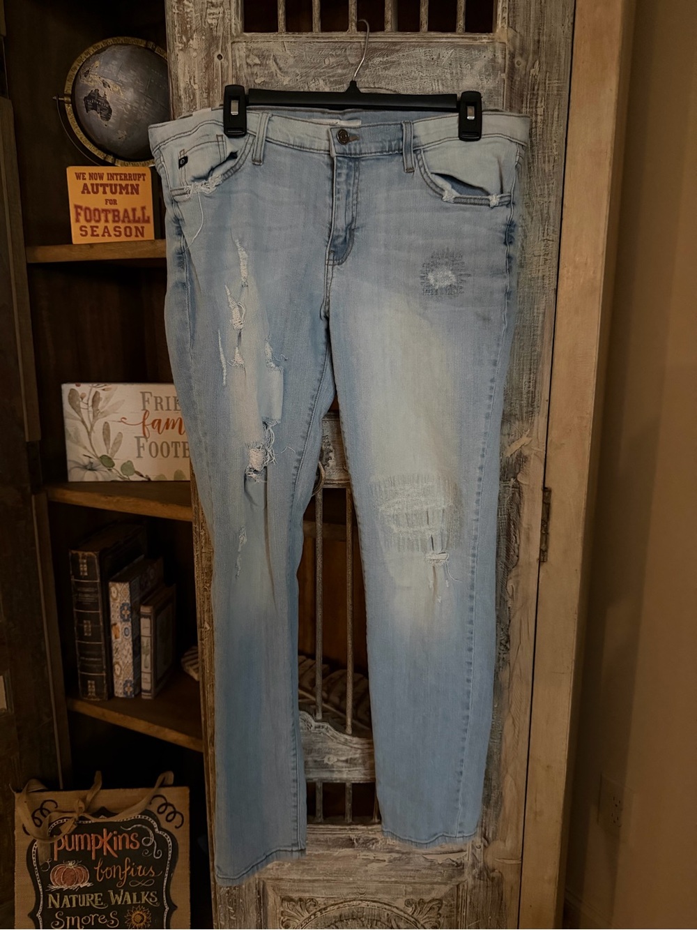 KanCan Light Blue Distressed Skinny Jeans